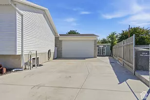 7587 S Marylebone Rd W, West Jordan, UT 84084 - Photo 42