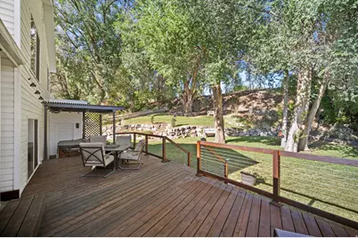 5554 S Edgeberry Dr, Murray, UT 84123 - Photo 30