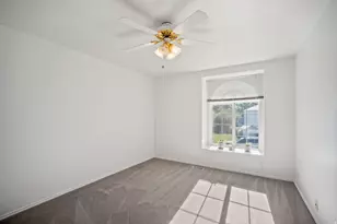 5554 S Edgeberry Dr, Murray, UT 84123 - Photo 24