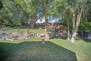 5554 S Edgeberry Dr, Murray, UT 84123 - Photo 32