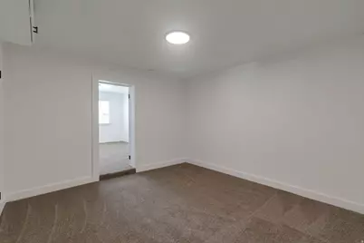 470 E Main St, Wellington, UT 84542 - Photo 18