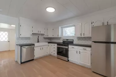 470 E Main St, Wellington, UT 84542 - Photo 8