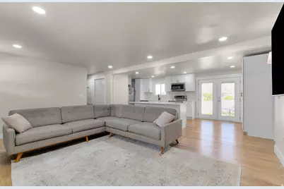 291 E 1950 S, Bountiful, UT 84010 - Photo 8