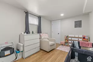291 E 1950 S, Bountiful, UT 84010 - Photo 16