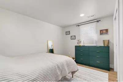 291 E 1950 S, Bountiful, UT 84010 - Photo 18
