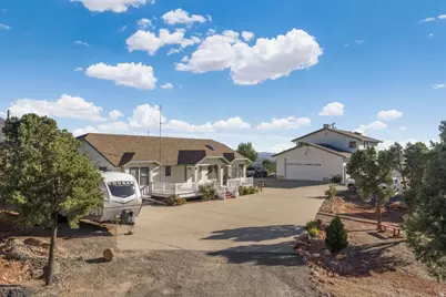 708 E Mule Deer Dr, Central, UT 84722 - Photo 2