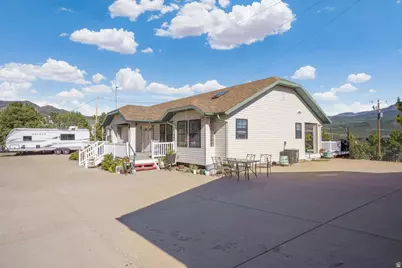 708 E Mule Deer Dr, Central, UT 84722 - Photo 54