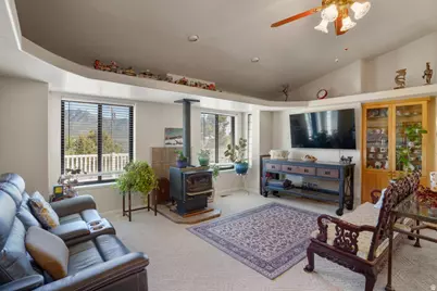 708 E Mule Deer Dr, Central, UT 84722 - Photo 4