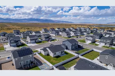6362 N Red Colt Ln, Stansbury Park, UT 84074 - Photo 12