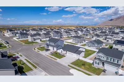 6362 N Red Colt Ln, Stansbury Park, UT 84074 - Photo 10