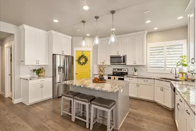 3961 N Morning Burst Ln, Lehi, UT 84048 - Photo 14