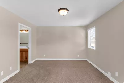 378 S 2150 W #101, Pleasant Grove, UT 84062 - Photo 12