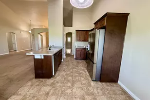 2444 N Hooded Crane Circle, Clinton, UT 84015 - Photo 12