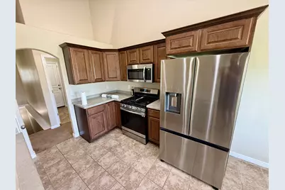 2444 N Hooded Crane Cir, Clinton, UT 84015 - Photo 8