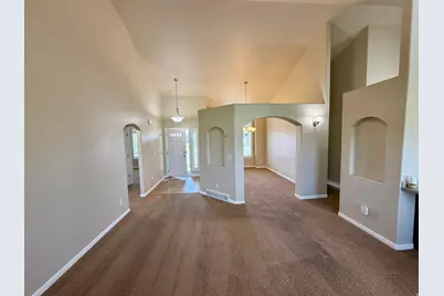 2444 N Hooded Crane Cir, Clinton, UT 84015 - Photo 18