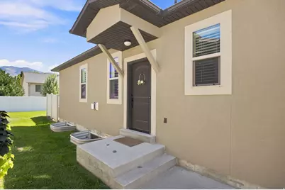 748 S 150 E, Smithfield, UT 84335 - Photo 4