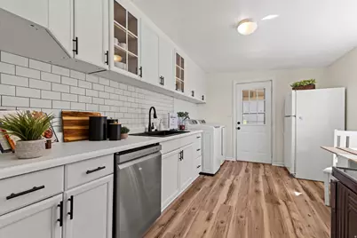 938 E 1050 N, Ogden, UT 84404 - Photo 10