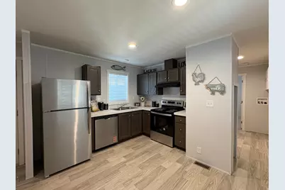 1761 W American Park Dr S, West Valley, UT 84119 - Photo 2