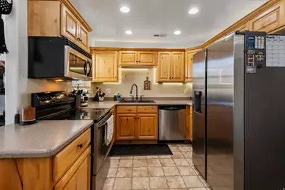 2515 W 450 S #2, Springville, UT 84663 - Photo 6