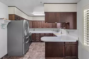 360 S 7th St, Tooele, UT 84074 - Photo 8
