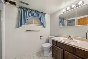 360 S 7th St, Tooele, UT 84074 - Photo 24