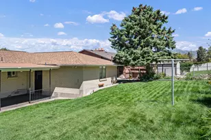 360 S 7th St, Tooele, UT 84074 - Photo 30