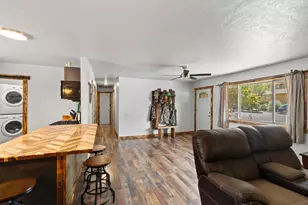 549 Mountain View Dr, Moab, UT 84532 - Photo 6