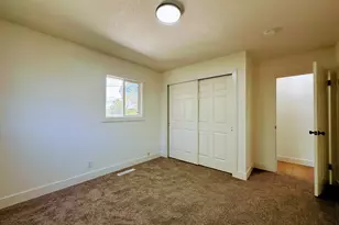 660 E 1125 N, Ogden, UT 84404 - Photo 8