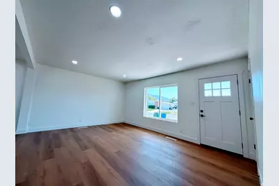 660 E 1125 N, Ogden, UT 84404 - Photo 12