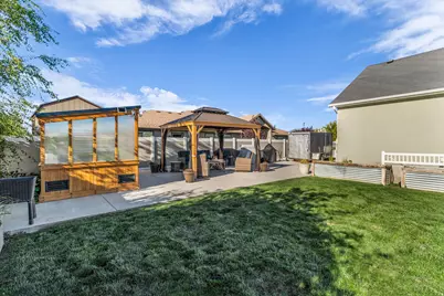 674 S 3300 W, Syracuse, UT 84075 - Photo 42