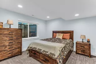 674 S 3300 W, Syracuse, UT 84075 - Photo 38
