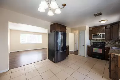 6724 W 3860 S, West Valley, UT 84128 - Photo 6
