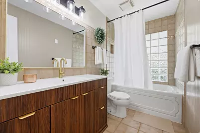 107 W 2050 S, Bountiful, UT 84010 - Photo 22