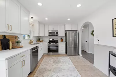 107 W 2050 S, Bountiful, UT 84010 - Photo 8