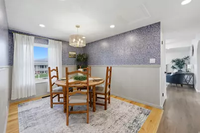 107 W 2050 S, Bountiful, UT 84010 - Photo 14