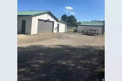 3883 W Myers Ln, Riverton, UT 84065 - Photo 2
