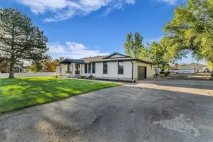 3883 W Myers Ln, Riverton, UT 84065 - Photo 4