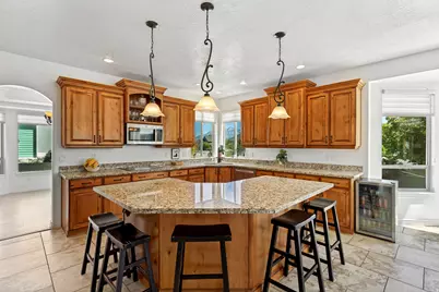 11643 S Jordan Farms Rd W, South Jordan, UT 84095 - Photo 16