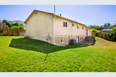 40 Canyon Cv, Logan, UT 84321 - Photo 26