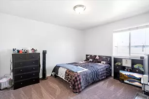 652 W 800 N, Clinton, UT 84015 - Photo 16