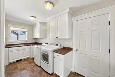 629 N 200 E, Smithfield, UT 84335 - Photo 18