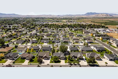 629 N 200 E, Smithfield, UT 84335 - Photo 42