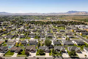 629 N 200 E, Smithfield, UT 84335 - Photo 42