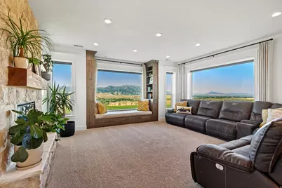 8561 S Horizon Dr, Paradise, UT 84328 - Photo 6