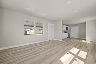 135 S Willow St E, Grantsville, UT 84029 - Photo 6