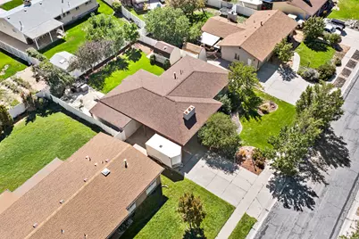 958 E Tritoma Ave, Sandy, UT 84094 - Photo 44