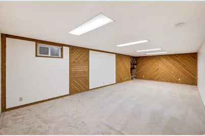 958 E Tritoma Ave, Sandy, UT 84094 - Photo 32