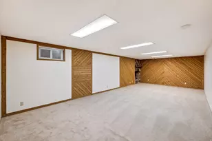 958 E Tritoma Ave, Sandy, UT 84094 - Photo 32