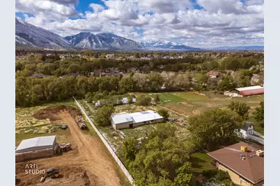 2672 E Canyon Rd, Springville, UT 84663 - Photo 22