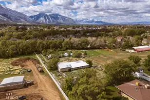 2672 E Canyon Rd, Springville, UT 84663 - Photo 22